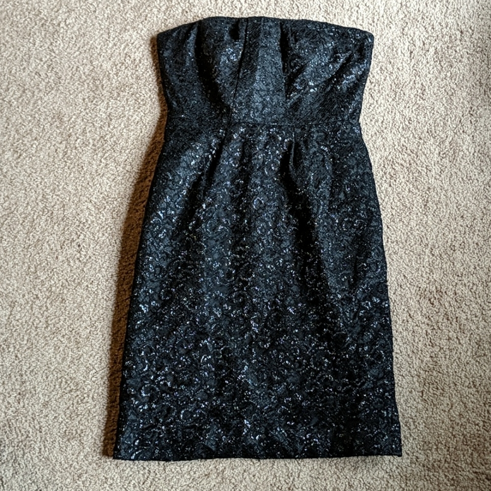 Chic Strapless Cocktail Dress